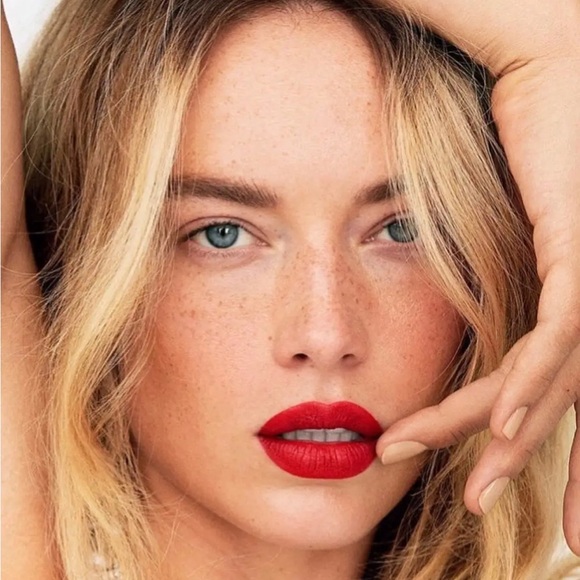 Marc Jacobs Omega Bronzer Coconut Perfect Tan - Picture 9 of 13